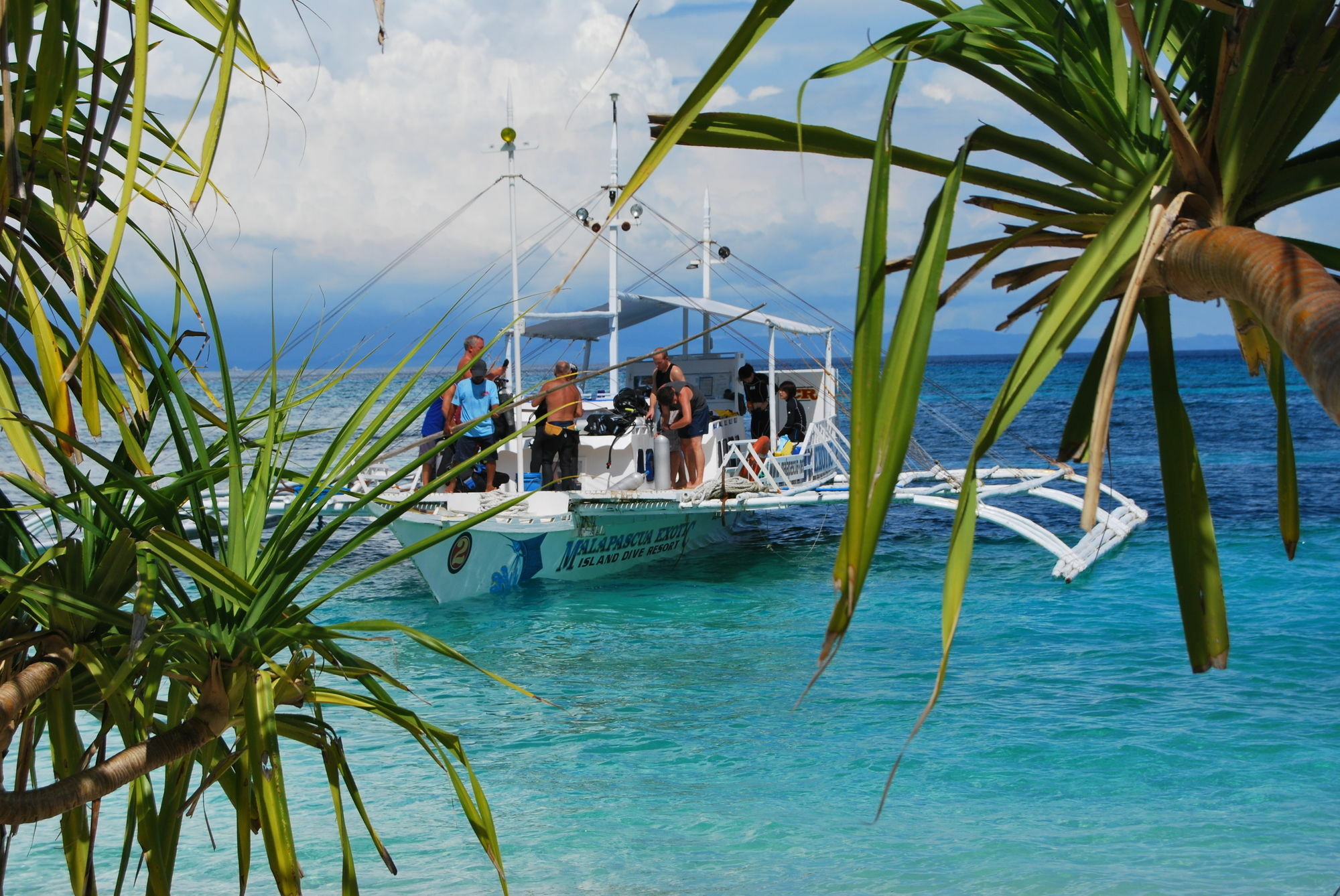 Malapascua Exotic Island Dive & Beach Resort Exterior foto