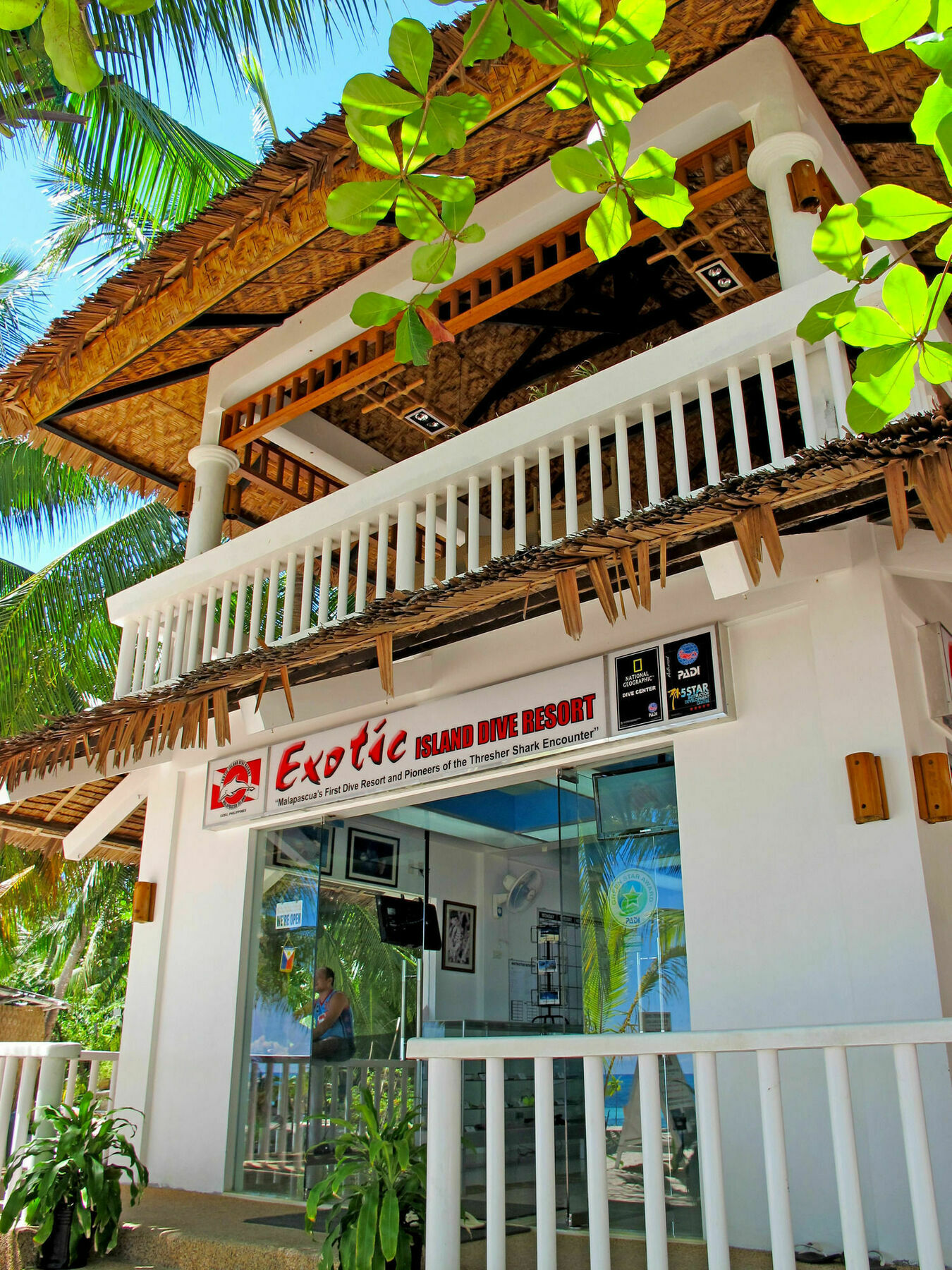 Malapascua Exotic Island Dive & Beach Resort Exterior foto